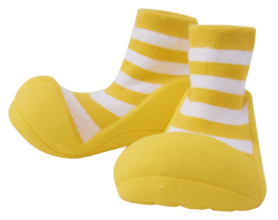 baby feet yellow